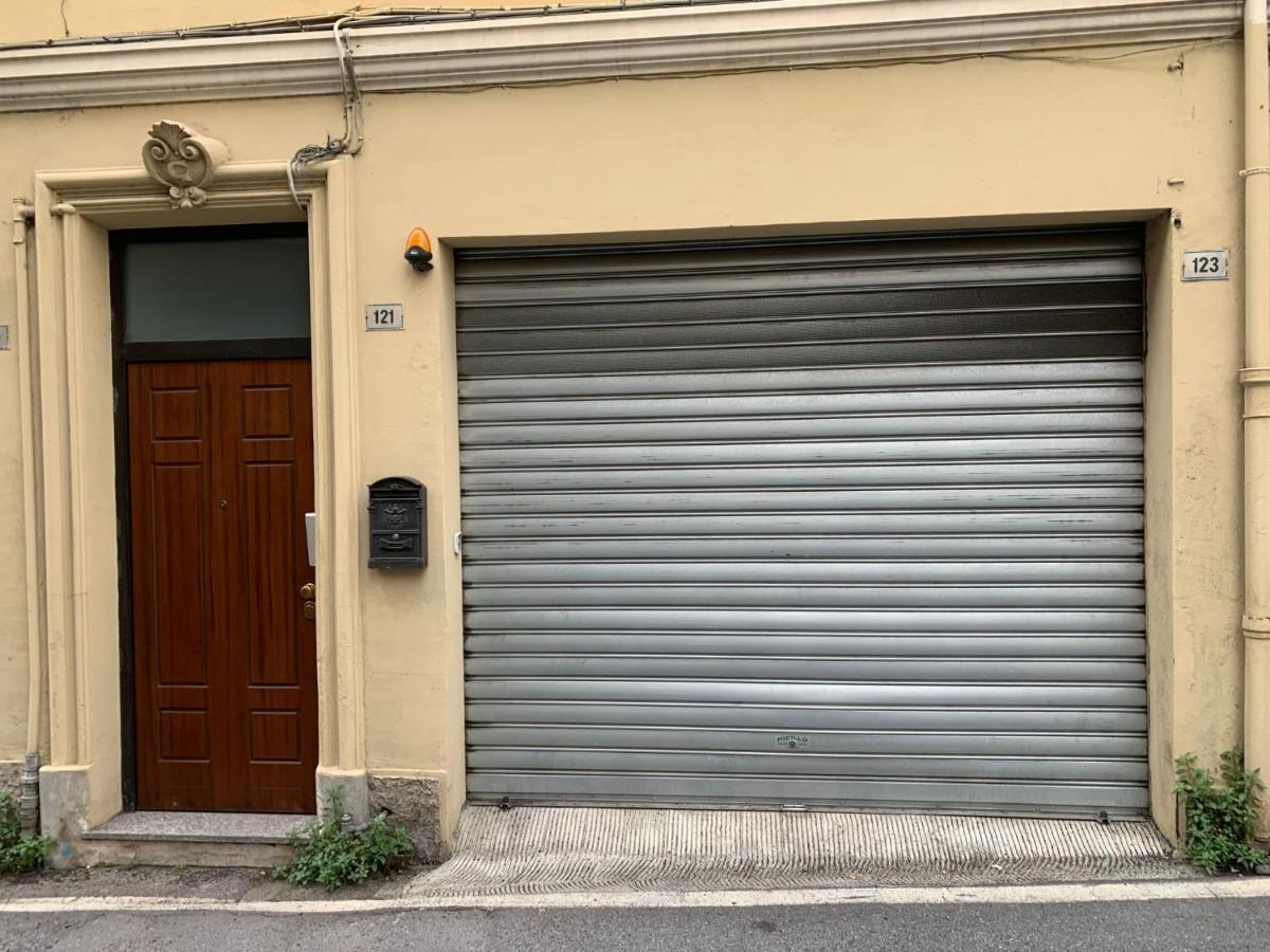 The Sea Flower Appartamento Con Giardino E Garage Auto Incluso Sanremo Eksteriør billede
